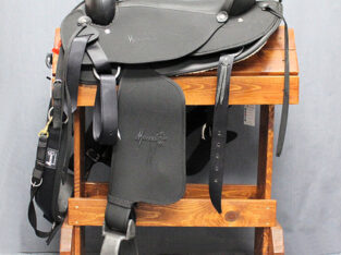 NEW! Mesace Hornless Trail Saddle